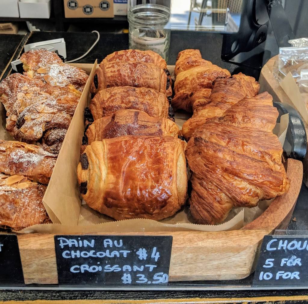 Lou, The French On The Block | cafe | 4007 W Riverside Dr, Burbank, CA 91505, USA | 7472388710 OR +1 747-238-8710