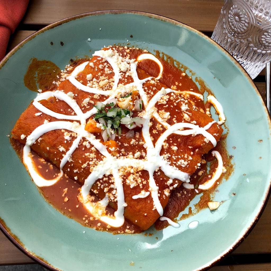 Mi Vida Restaurante | restaurant | 98 District Square SW, Washington, DC 20024, USA | 2025164656 OR +1 202-516-4656