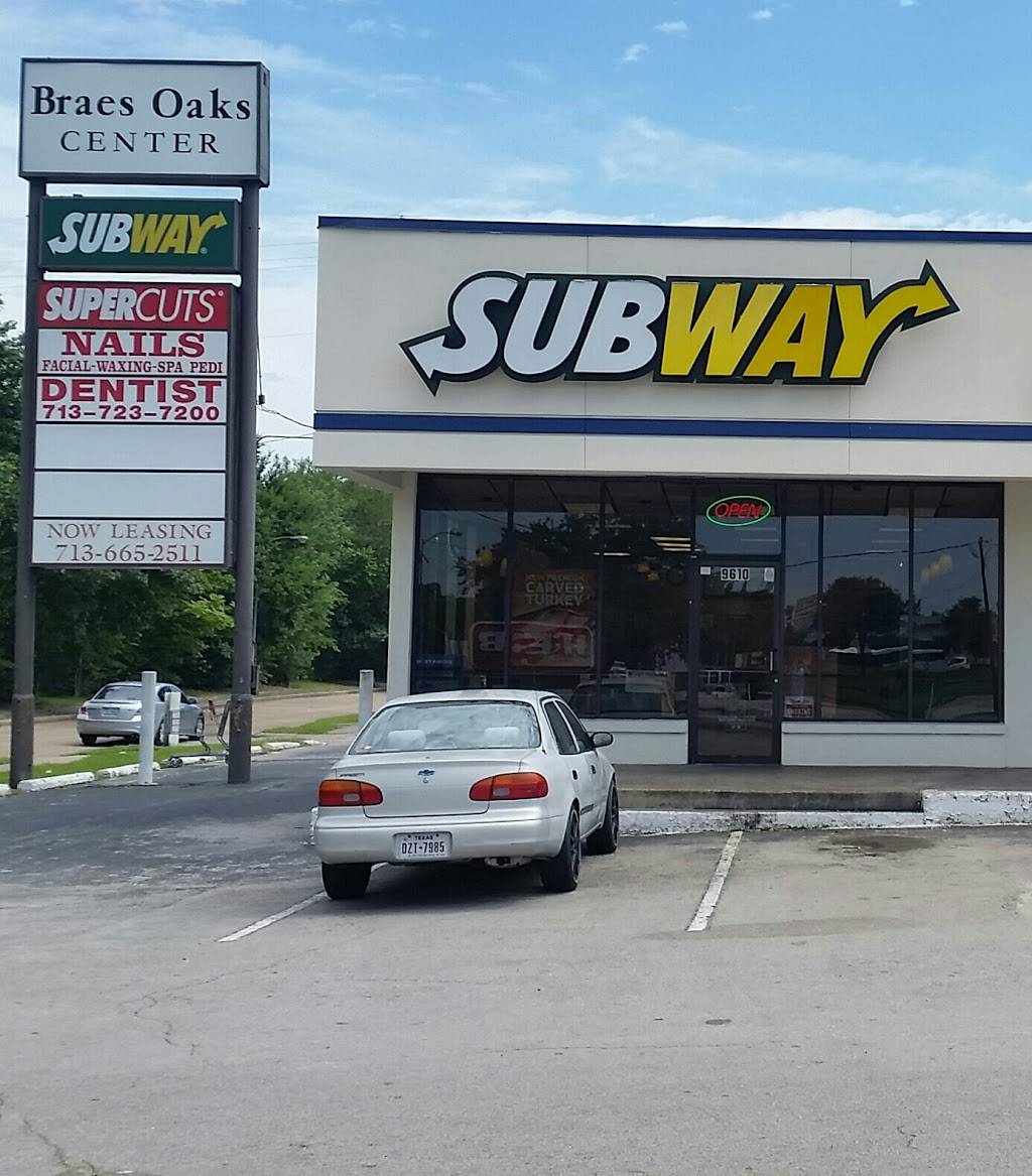 Subway Restaurants | restaurant | 9601B Chimney Rock Rd #1, Houston, TX 77096, USA | 7137260833 OR +1 713-726-0833