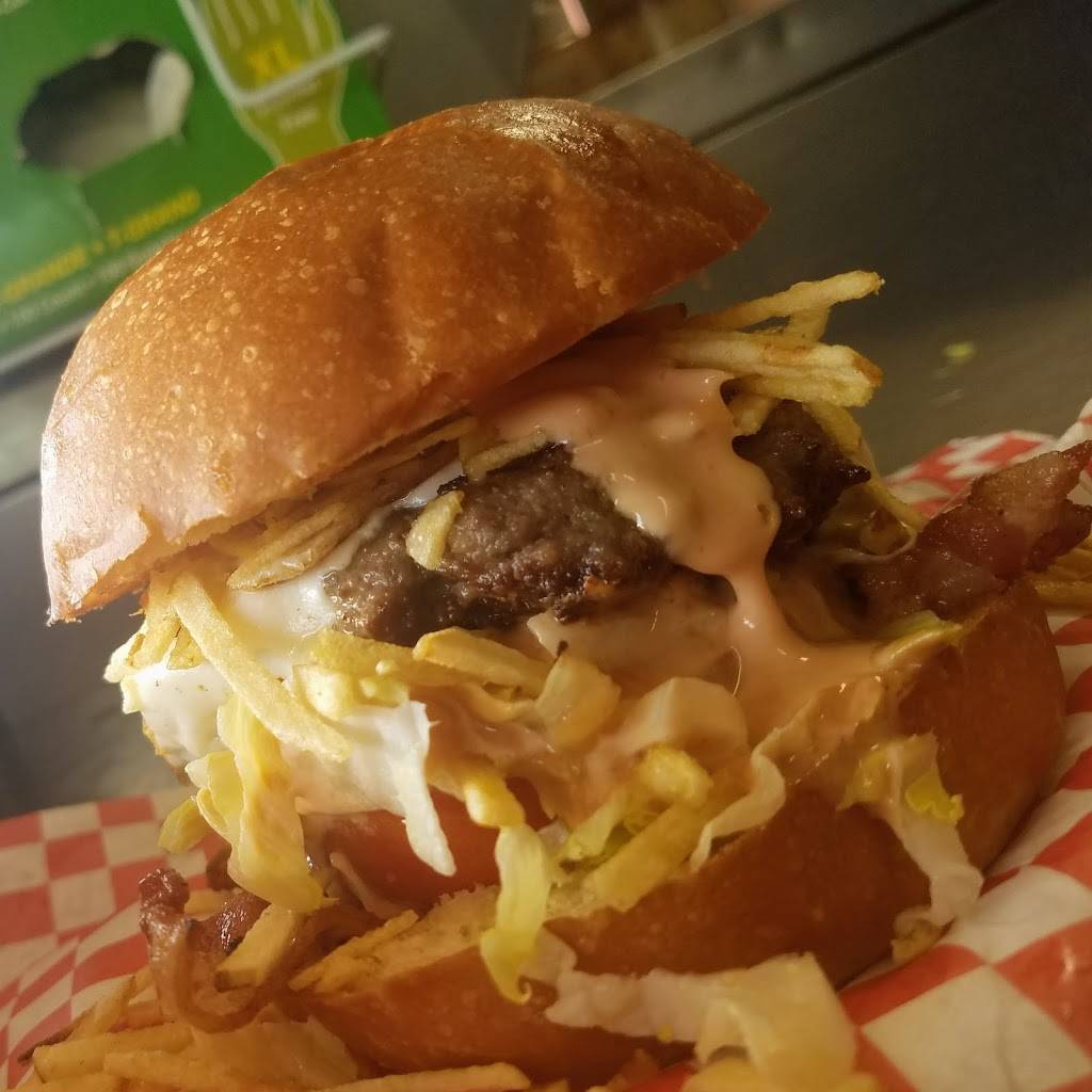 Super Sonic Fl | restaurant | 6320 Narcoossee Rd, Orlando, FL 32822, USA | 3215255751 OR +1 321-525-5751