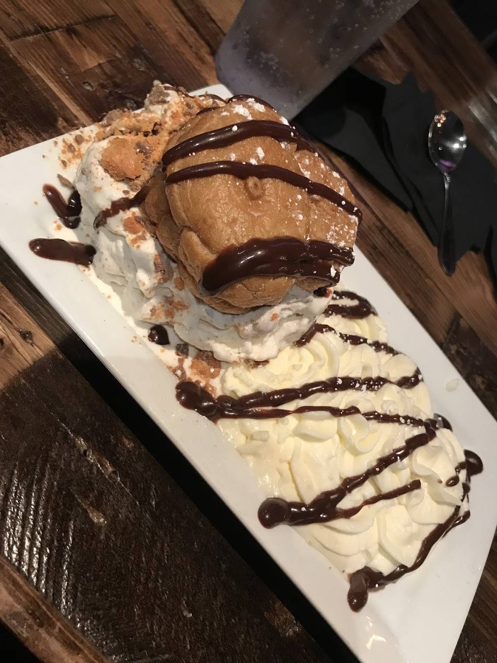 The Derby Restaurant & Bar | restaurant | 189 Washington St, Salem, MA 01970, USA | 9787402337 OR +1 978-740-2337