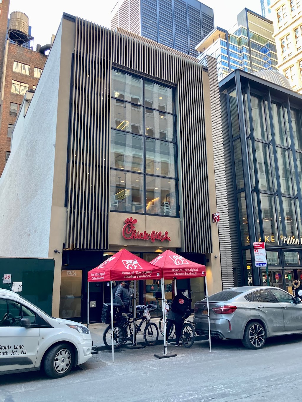 Chick-fil-A | restaurant | 144 Fulton St, New York, NY 10038, USA | 2123810780 OR +1 212-381-0780