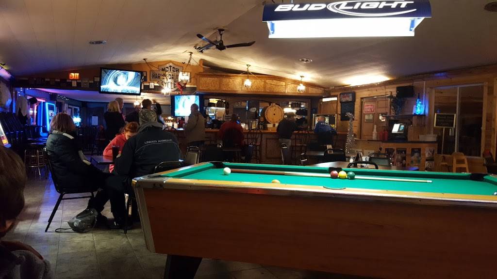 Hog Creek Bar & Grill | restaurant | 1303 W State Hwy 153, Mosinee, WI 54455, USA | 7156937222 OR +1 715-693-7222