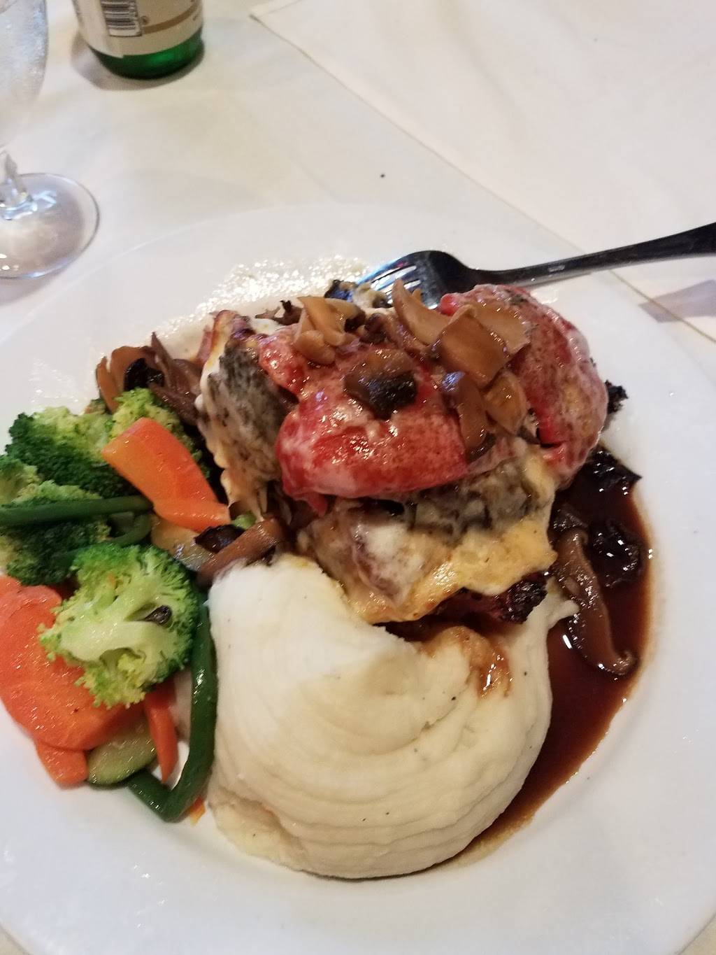 Ponte Vecchio Italian Seafood Grille | restaurant | 3863 County Rd 516, Old Bridge, NJ 08857, USA | 7326071650 OR +1 732-607-1650