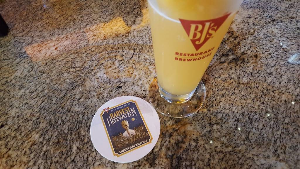 BJs Restaurant & Brewhouse | restaurant | 5150 N Nevada Ave, Colorado Springs, CO 80918, USA | 7192680505 OR +1 719-268-0505