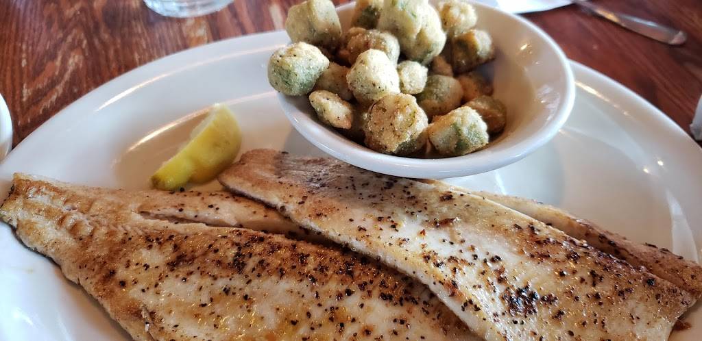 Cracker Barrel Old Country Store | restaurant | 19550 Coastal Hwy, Rehoboth Beach, DE 19971, USA | 3022268993 OR +1 302-226-8993