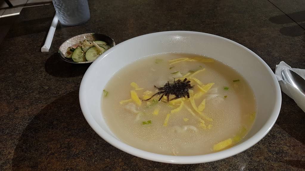 Cafe Orient 33 Asian Restaurant | restaurant | 4829 N Kedzie Ave, Chicago, IL 60625, USA | 7735096538 OR +1 773-509-6538