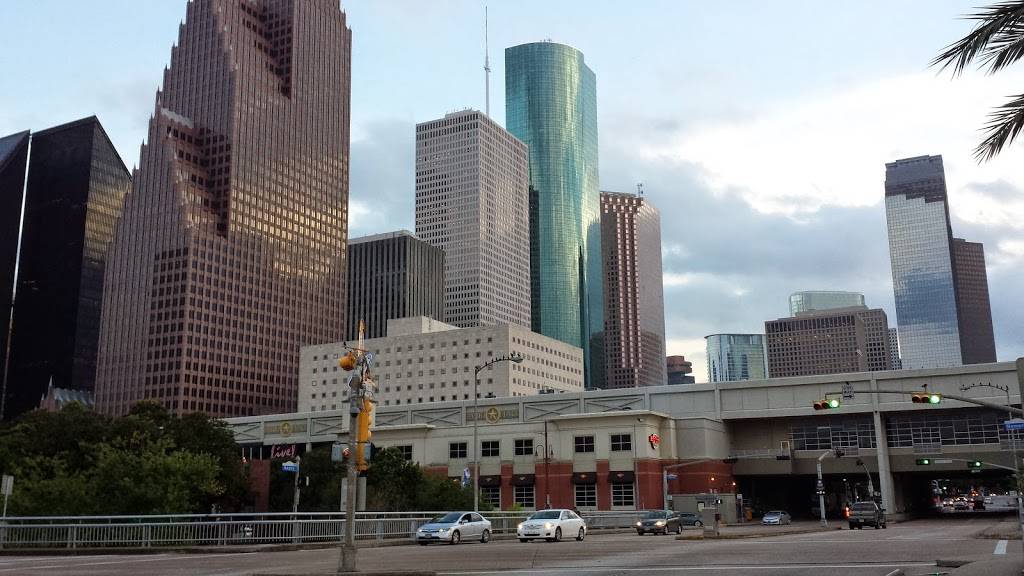 The Aquarium | restaurant | Gulf Fwy, Houston, TX 77002, USA | 2813645341 OR +1 281-364-5341