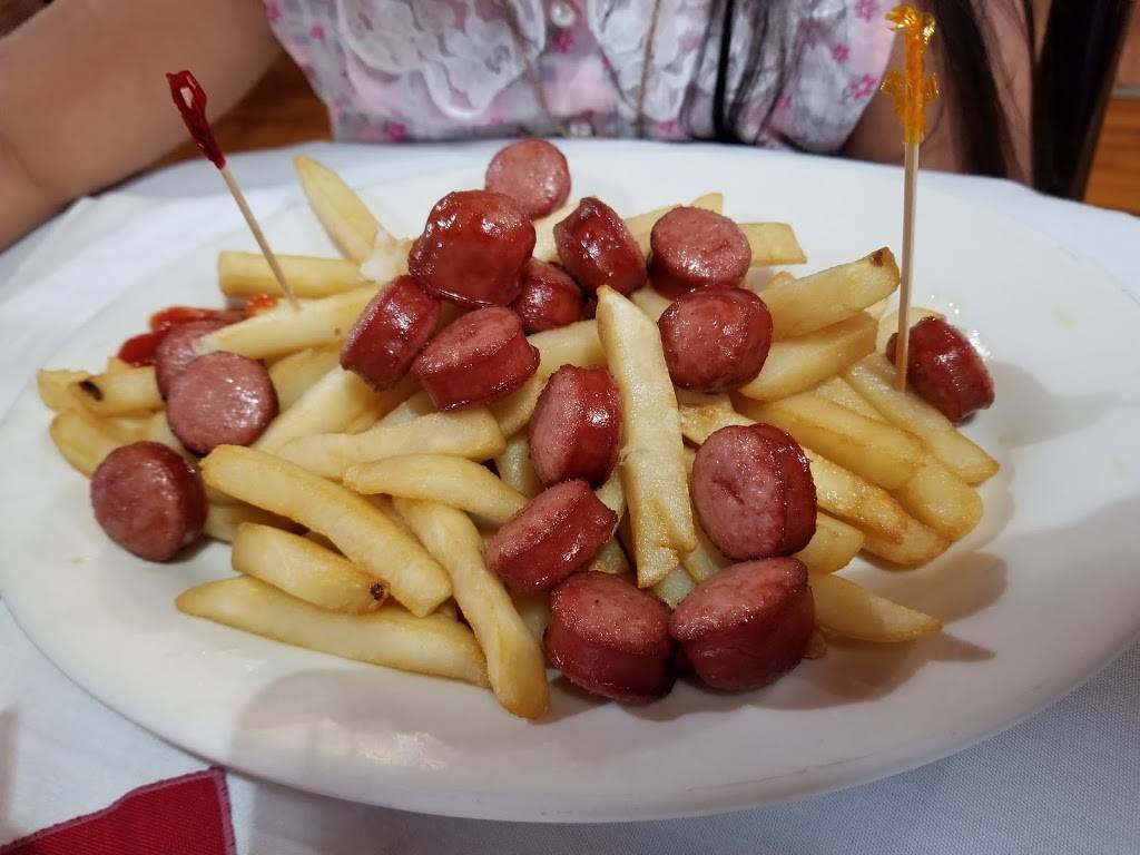 La Molienda Cafe | restaurant | 113 Grand Ave, New Haven, CT 06513, USA | 2035620675 OR +1 203-562-0675