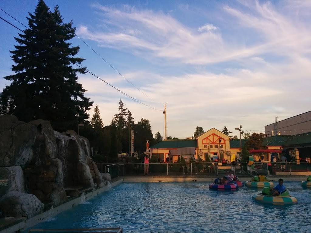 Bullwinkles Entertainment | restaurant | 29111 Town Center Loop W, Wilsonville, OR 97070, USA | 5036855000 OR +1 503-685-5000