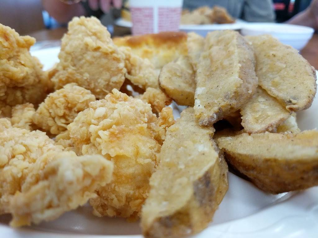 Lees Famous Recipe Chicken | restaurant | 1550 Missouri Blvd, Jefferson City, MO 65109, USA | 5736351603 OR +1 573-635-1603