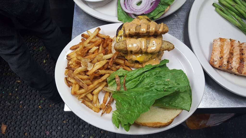 Murray Avenue Grill | restaurant | 1720 Murray Ave, Pittsburgh, PA 15217, USA | 4125211272 OR +1 412-521-1272