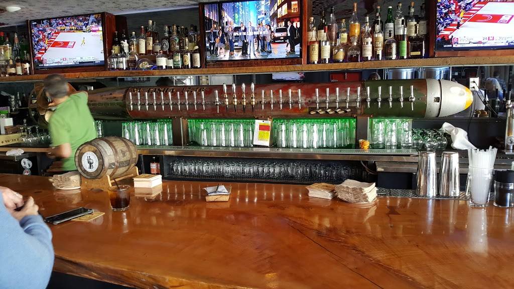 Barrel Head Brewhouse | restaurant | 1785 Fulton St, San Francisco, CA 94117, USA | 4154166989 OR +1 415-416-6989