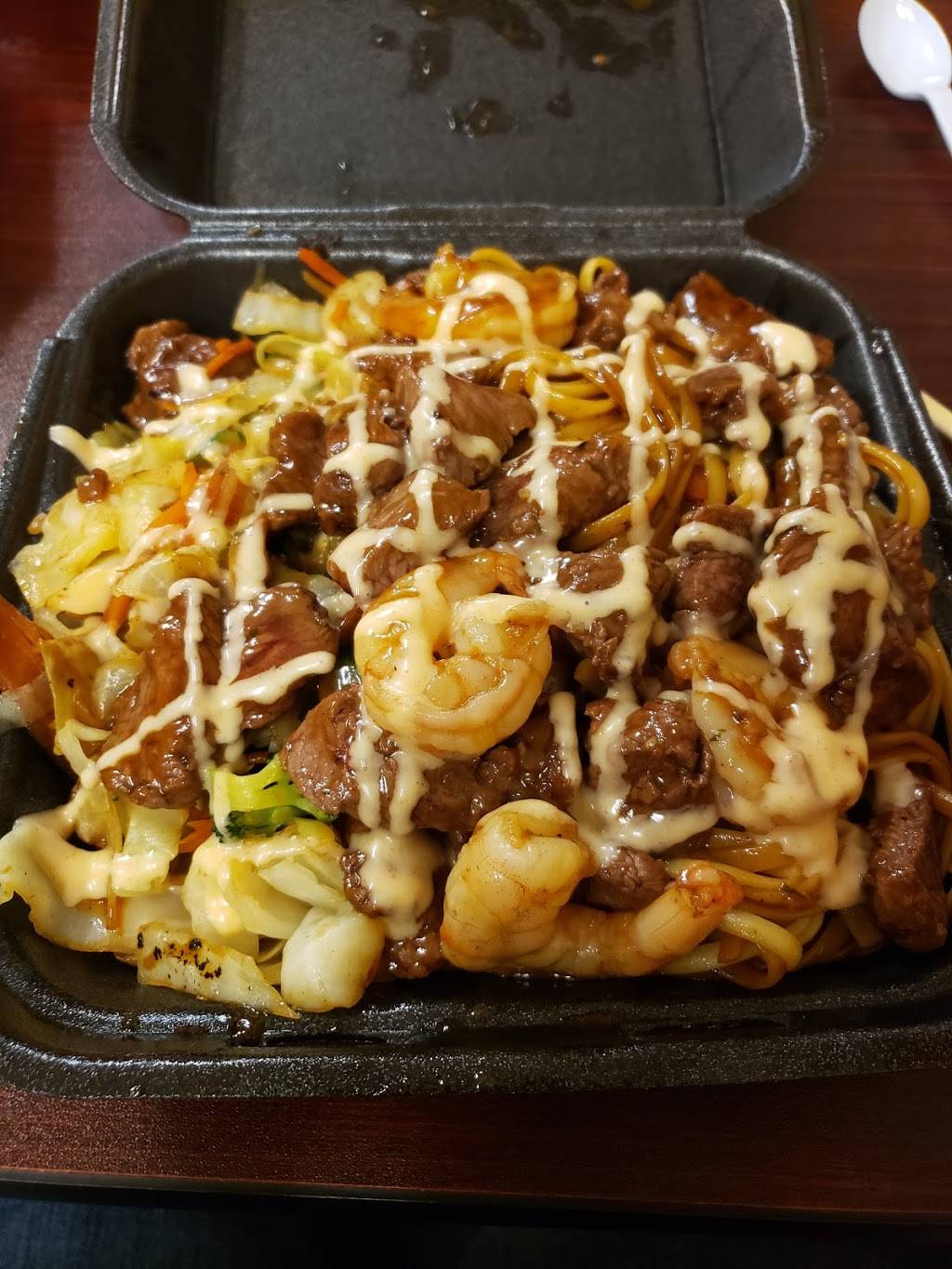 MIWA Hibachi & Sushi Express | restaurant | 10177 W Colonial Dr, Ocoee, FL 34761, USA | 4078225362 OR +1 407-822-5362