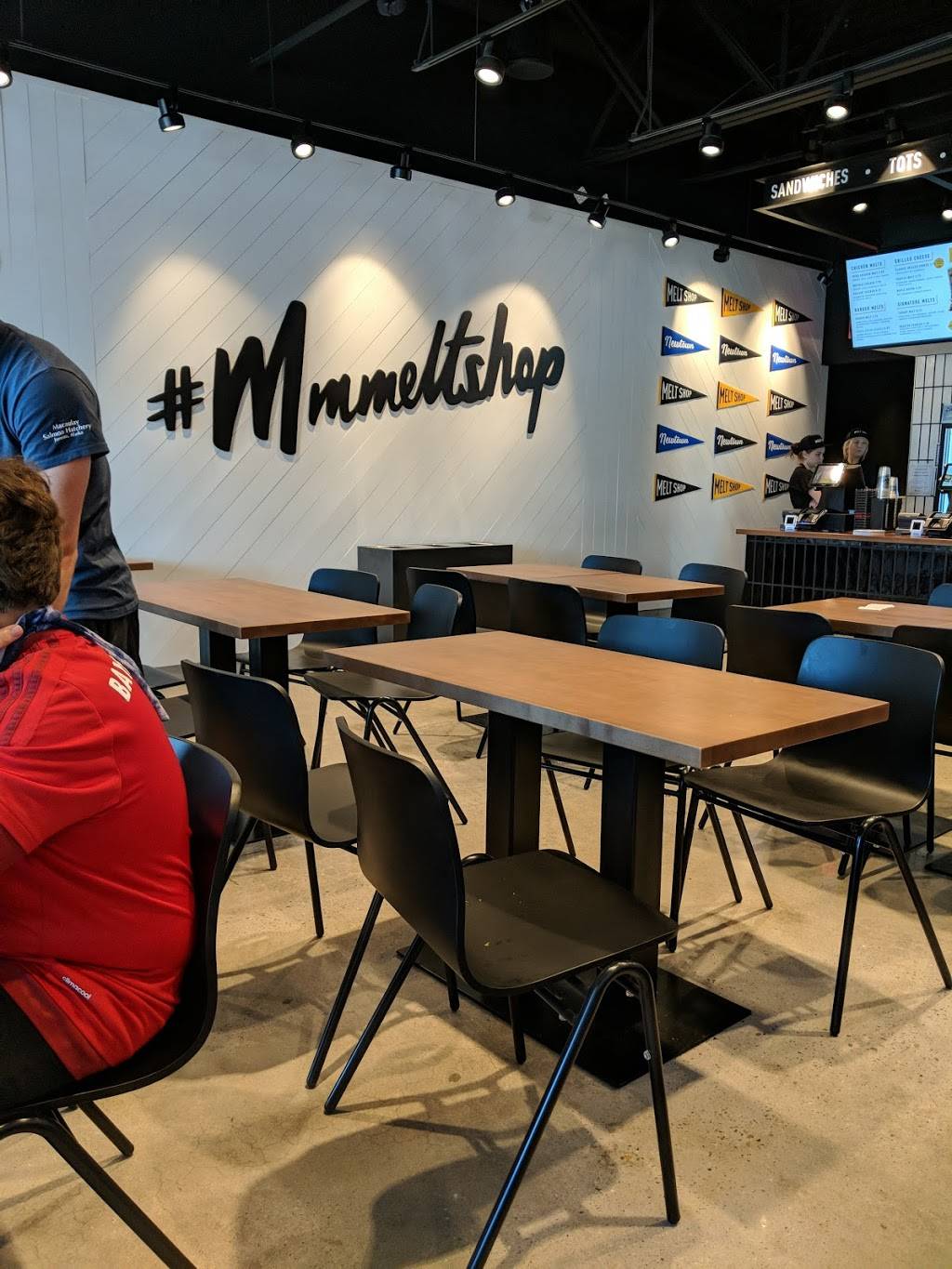 Melt Shop | restaurant | 2820 S Eagle Rd, Newtown, PA 18940, USA | 2676859559 OR +1 267-685-9559