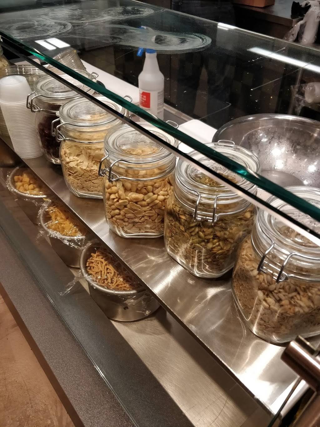 Hello Bistro - Monroeville | restaurant | 4100 William Penn Hwy, Monroeville, PA 15146, USA | 4123733200 OR +1 412-373-3200