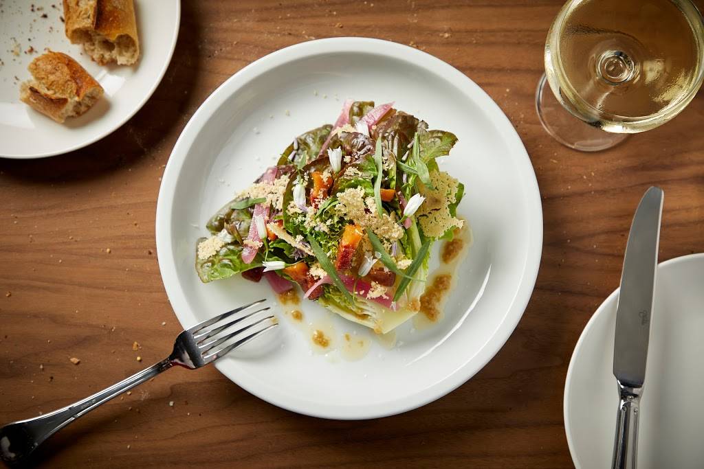 Daisies | restaurant | 2523 N Milwaukee Ave, Chicago, IL 60647, USA | 7736611671 OR +1 773-661-1671