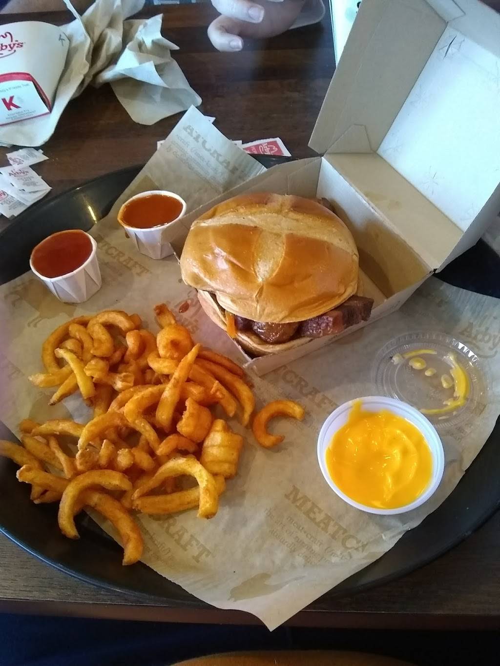 Arbys | restaurant | 4849 N Broadway St, Knoxville, TN 37918, USA | 8656896978 OR +1 865-689-6978