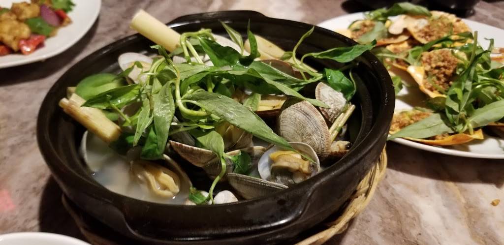 San Vuon Cafe | restaurant | 8103 Gulf Fwy, Houston, TX 77017, USA | 7132420008 OR +1 713-242-0008