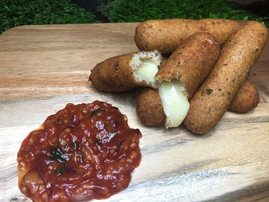 Switz Sports Bar and Lounge | restaurant | 899 M.L.K. Jr Dr NW, Atlanta, GA 30314, USA | 4044348087 OR +1 404-434-8087