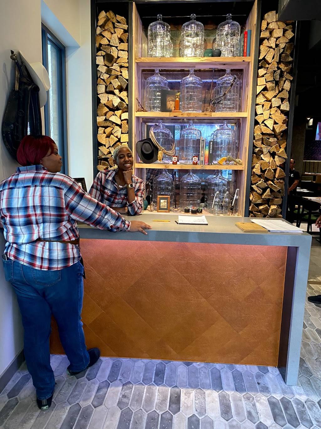 Jaxon Beer Garden | restaurant | 311 S Akard St, Dallas, TX 75202, USA | 2148381422 OR +1 214-838-1422