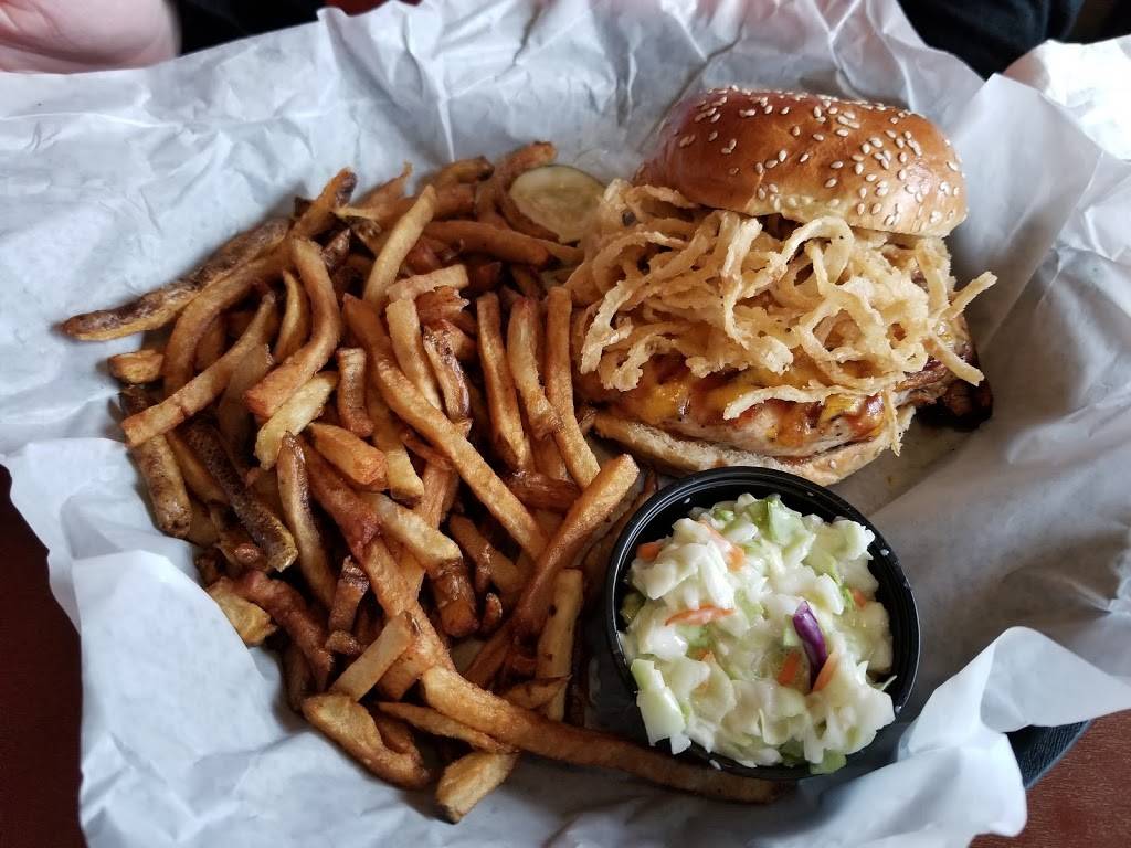 Stonewood Ale House | restaurant | 601 Mall Dr, Schaumburg, IL 60173, USA | 8478050202 OR +1 847-805-0202