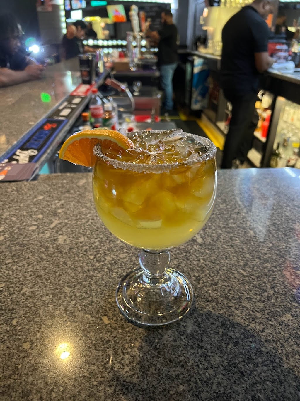 The Bulldog Bar & Grill | restaurant | 16788 Arrow Blvd, Fontana, CA 92335, USA | 9097287223 OR +1 909-728-7223