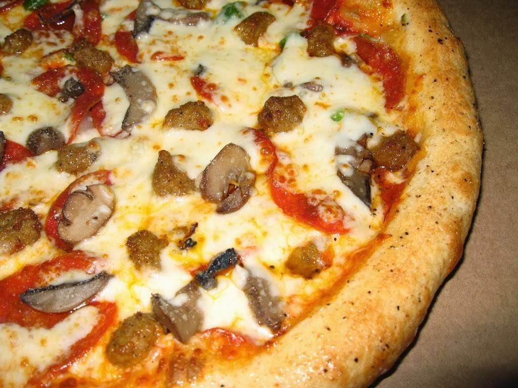 Northern Lights Pizza | restaurant | 7611 Douglas Ave Suite #28, Urbandale, IA 50322, USA | 5153310220 OR +1 515-331-0220