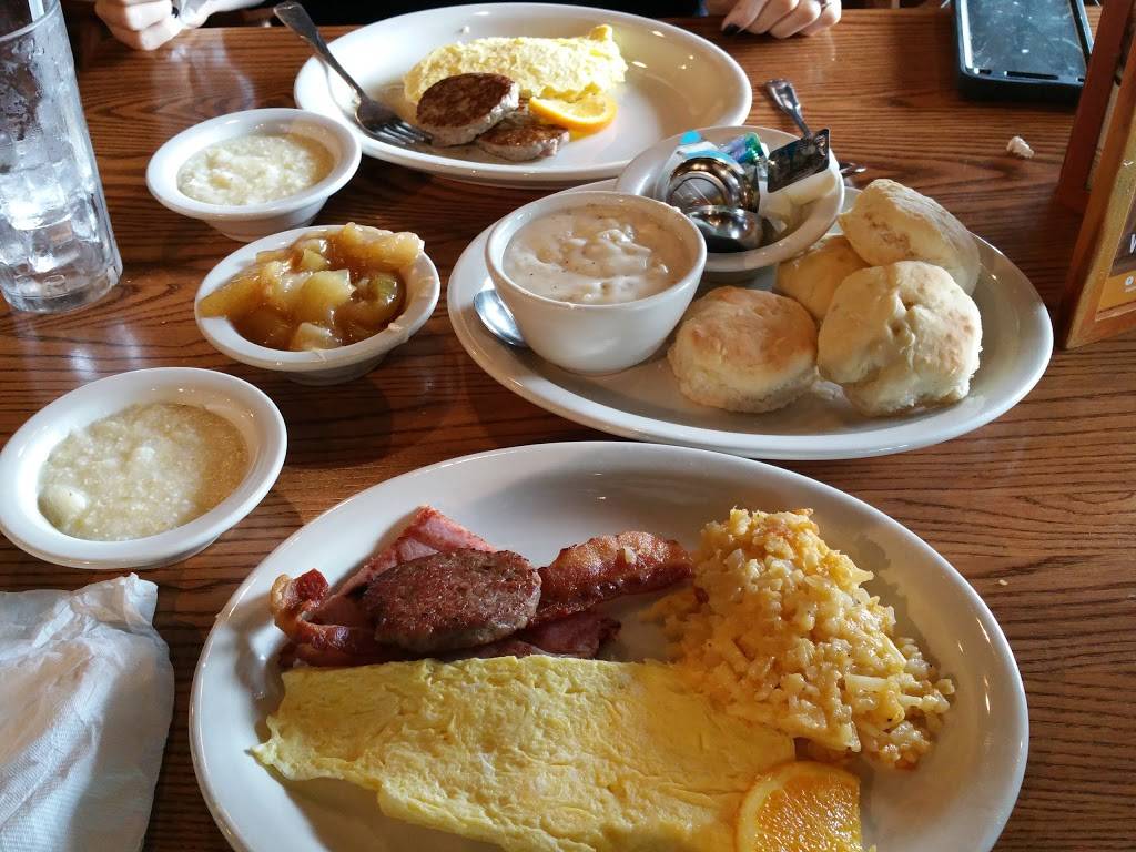 Cracker Barrel Old Country Store | restaurant | 3125 Cove Bend Dr, Tampa, FL 33613, USA | 8139778988 OR +1 813-977-8988