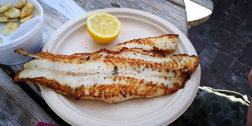 H C | restaurant | 3920 W Channel Islands Blvd, Oxnard, CA 93035, USA | 8053828171 OR +1 805-382-8171