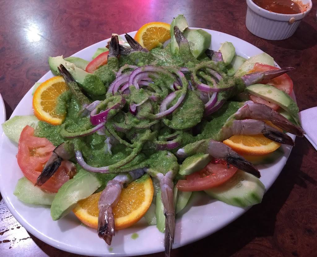 Tacos Y Mariscos La Fuente | restaurant | 9452 Artesia Blvd, Bellflower, CA 90706, USA | 7148262778 OR +1 714-826-2778