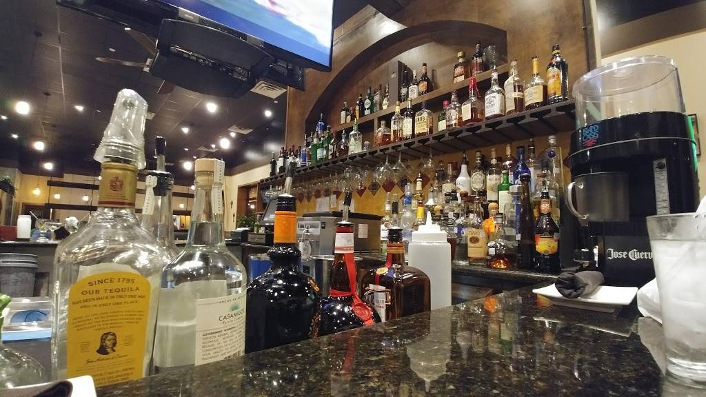 La Escondida Mexican Grill | restaurant | 400 W Parkwood Ave Suite 124, Friendswood, TX 77546, USA | 8325695785 OR +1 832-569-5785