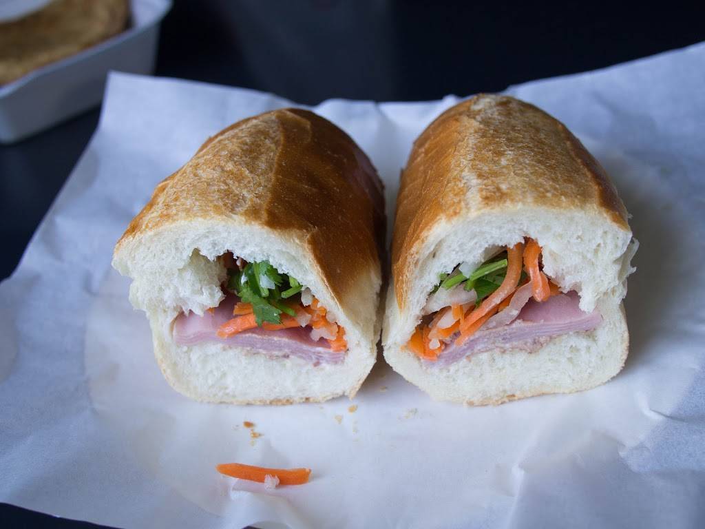 L P Eggrolls | restaurant | 2863 Senter Rd, San Jose, CA 95111, USA | 4082258200 OR +1 408-225-8200