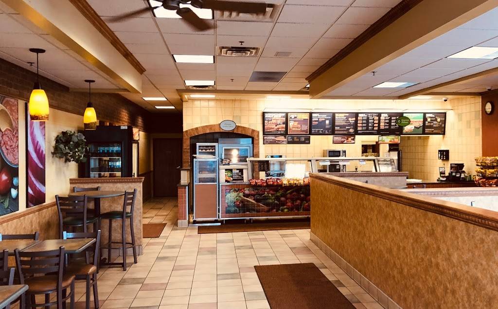 Subway Restaurants | restaurant | 30962 Fenway Ave STE 100, Stacy, MN 55079, USA | 6514625200 OR +1 651-462-5200