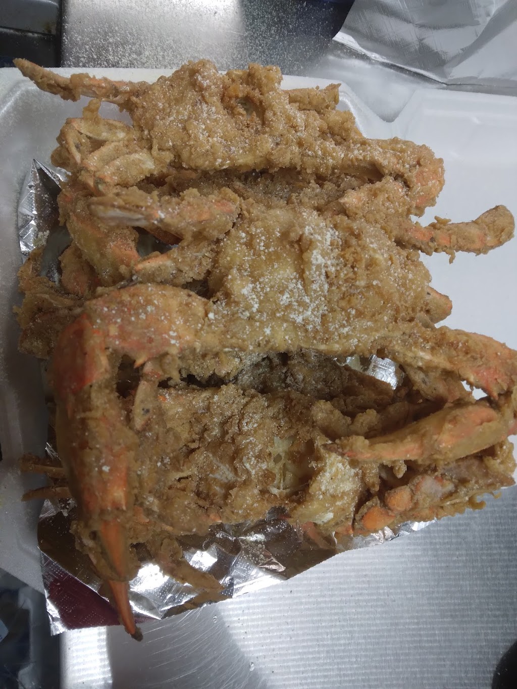 CJ Chicken and Seafood | restaurant | 147 E Cypress St, Ludowici, GA 31316, USA | 6783538471 OR +1 678-353-8471