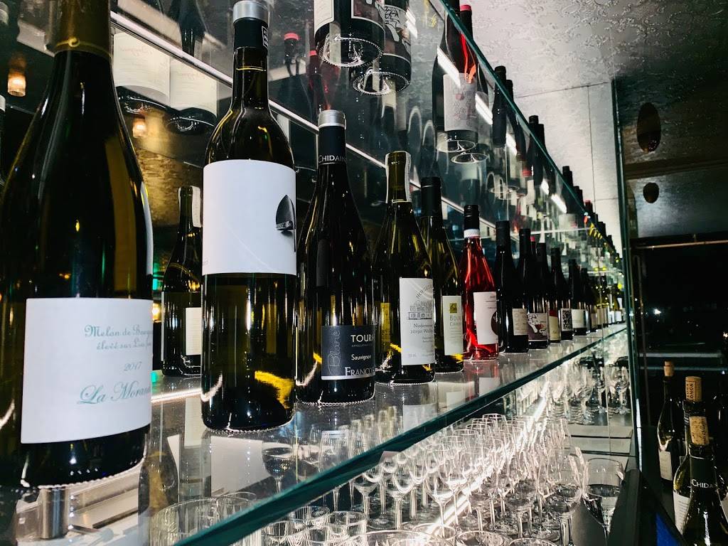 lolo wine bar & restaurant LA | restaurant | 5140 Sunset Blvd, Los Angeles, CA 90027, USA | 3236655656 OR +1 323-665-5656