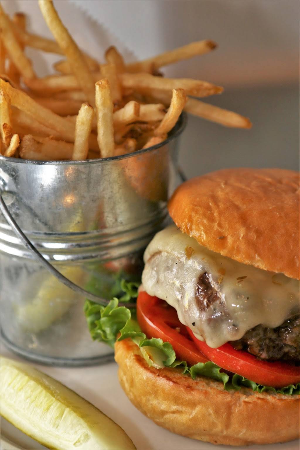 Greenstreet Cafe | restaurant | 3468 Main Hwy, Miami, FL 33133, USA | 3054440244 OR +1 305-444-0244