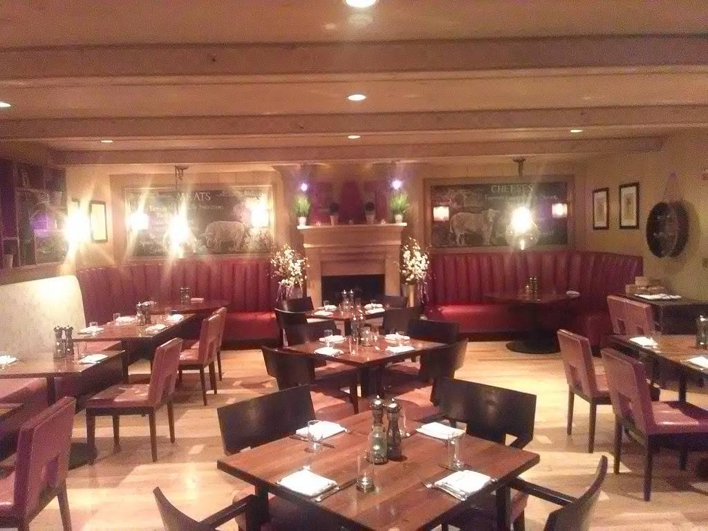 Columbus Inn | restaurant | 2216 Pennsylvania Ave, Wilmington, DE 19806, USA | 3025711492 OR +1 302-571-1492