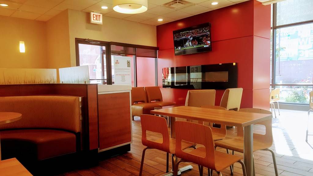 Wendys | restaurant | 6324 N Western Ave, Chicago, IL 60659, USA | 7732742994 OR +1 773-274-2994
