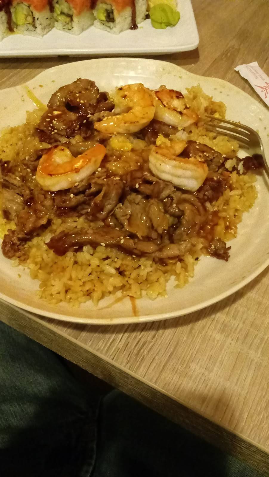 Sushi Express | restaurant | 610 University Ave, Madison, WI 53715, USA | 6084679688 OR +1 608-467-9688