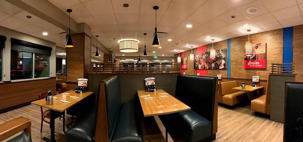 IHOP | restaurant | 16759 Bernardo Center Dr, San Diego, CA 92128, USA | 8583755788 OR +1 858-375-5788