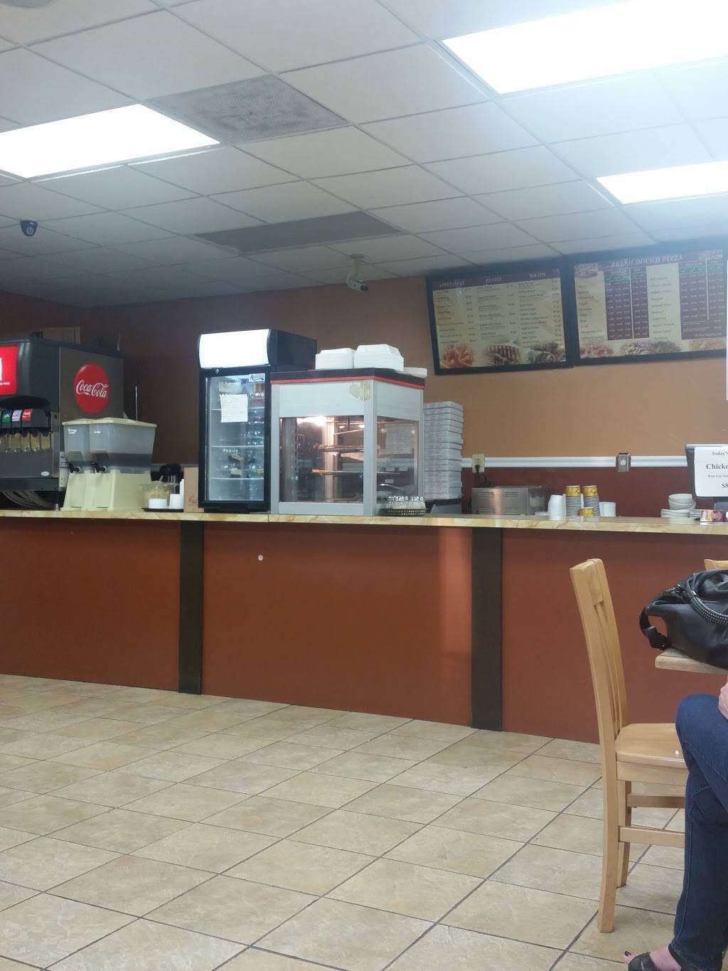 Romas Pizzeria | restaurant | 10400 Shaker Dr, Columbia, MD 21046, USA | 4107725333 OR +1 410-772-5333