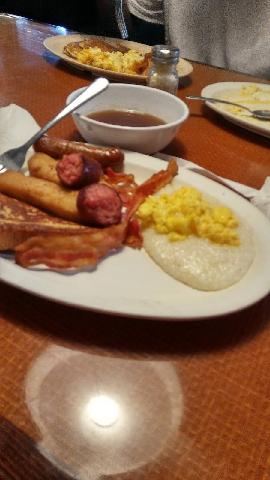 Lupton’s | restaurant | 5299 E Busch Blvd, Temple Terrace, FL 33617, USA | 8139856963 OR +1 813-985-6963