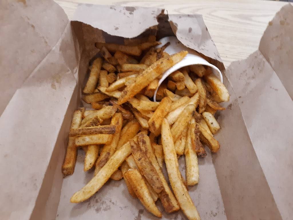 Five Guys | meal takeaway | 623 E Grand River Ave, East Lansing, MI 48823, USA | 5173323483 OR +1 517-332-3483