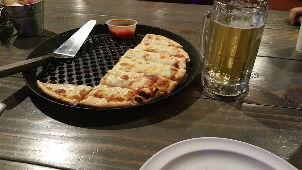 TJs Pizza | restaurant | 8634 4290, US-412, Siloam Springs, AR 72761, USA | 4793736555 OR +1 479-373-6555