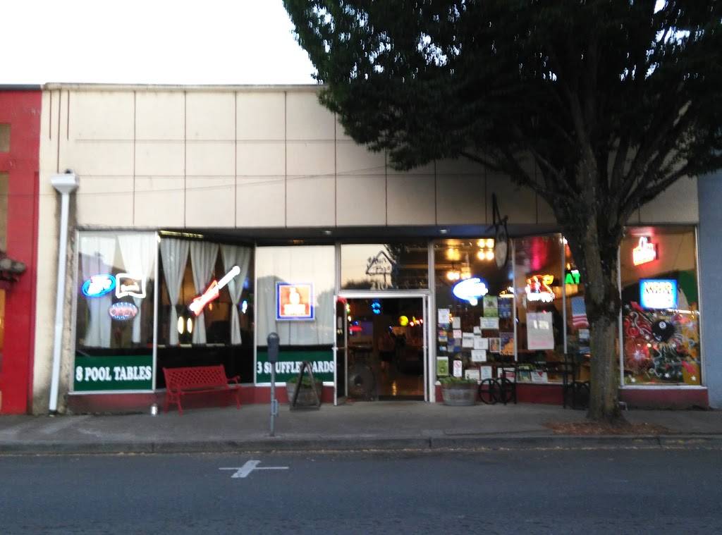 Your Break Tavern | restaurant | 210 E Main St, Silverton, OR 97381, USA | 5038737786 OR +1 503-873-7786