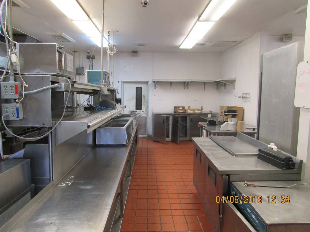 Lee Shan Properties, Inc. | restaurant | 17200 S Tamiami Trail, Fort Myers, FL 33908, USA | 2392458477 OR +1 239-245-8477