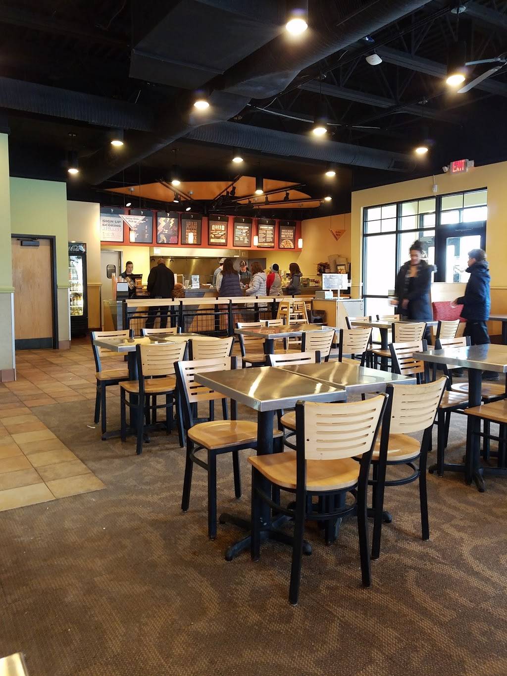 QDOBA Mexican Eats | restaurant | 12488 S Saginaw St, Grand Blanc, MI 48439, USA | 8105795068 OR +1 810-579-5068