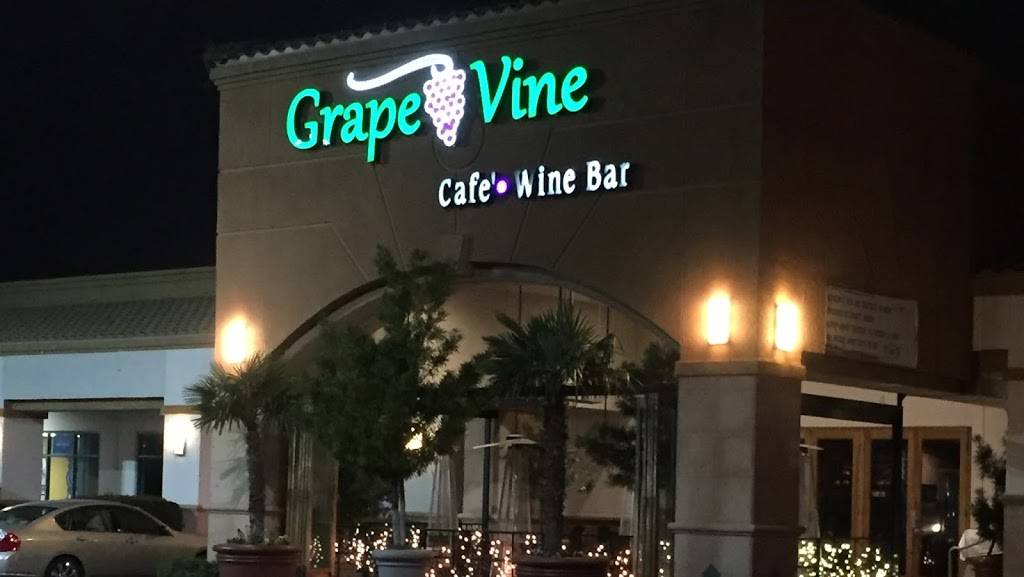 Grape Vine Cafe | restaurant | 7501 W Lake Mead Blvd #120, Las Vegas, NV 89128, USA | 7022289463 OR +1 702-228-9463