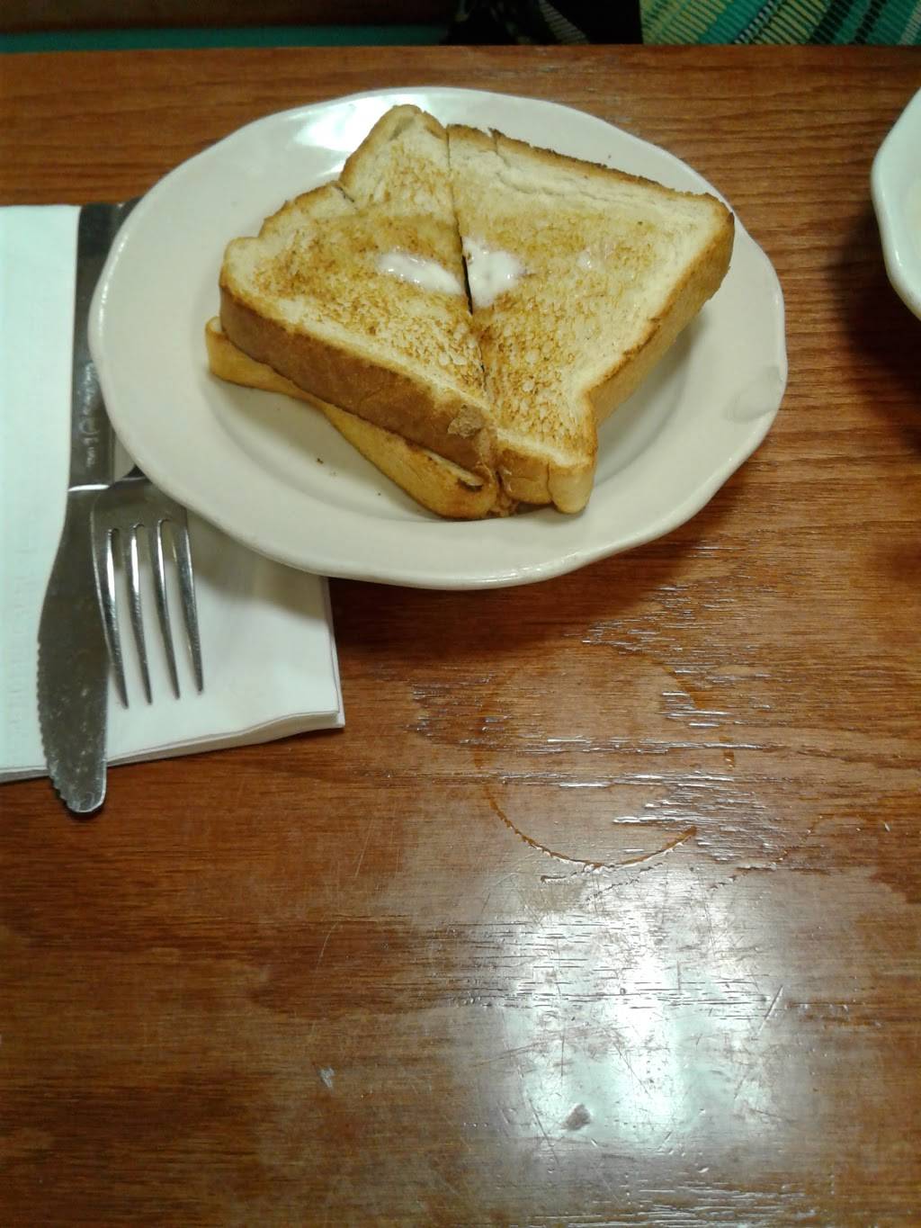 Triple AAA Pizza Restaurant | restaurant | 339 Whalley Ave, New Haven, CT 06511, USA | 2035622521 OR +1 203-562-2521